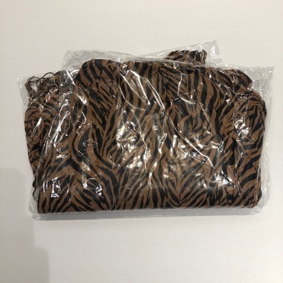 Brown Black Tiger Stripe Animal Fringe Scarf - Picture 2 of 5